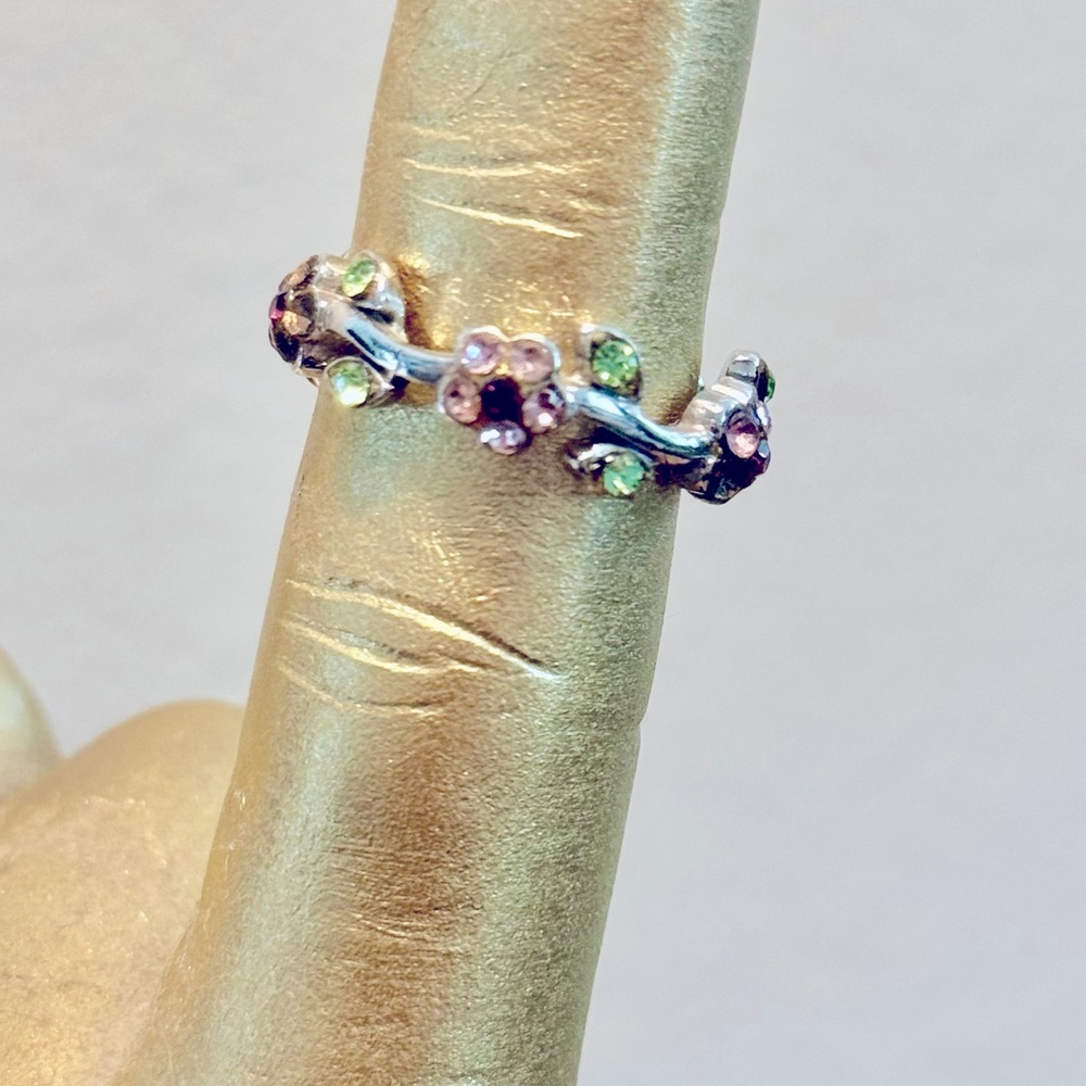 sterling silver flower ring with green, pink and purple stones size 7.5